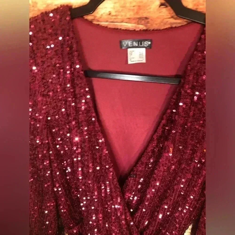 🍒💃🏻Cherry Bomb💃🏻🍒 Red Burgundy Long sleeve Sequin Wrap Dress NWT